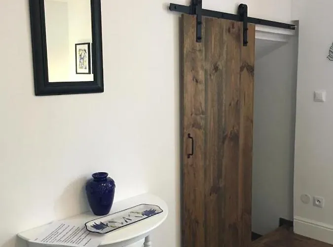 Bleu Lavande D'hotes 3* Madré